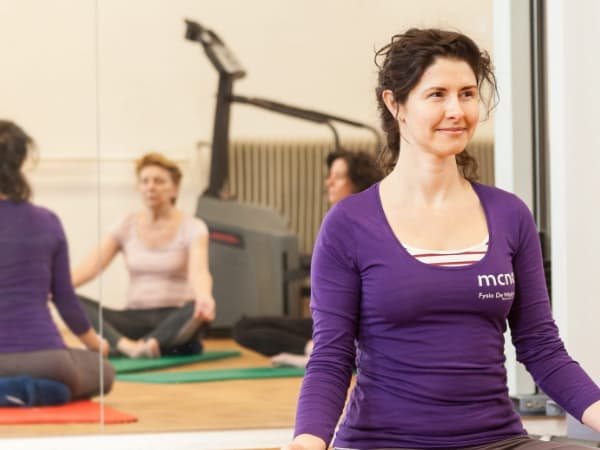 Hatha-Yoga in Nijmegen | Fysiotherapie MCNO De Wedren