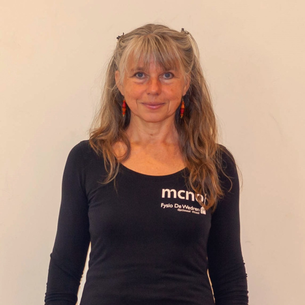 Yogadocent Stella Schenke | Fysiotherapie MCNO De Wedren